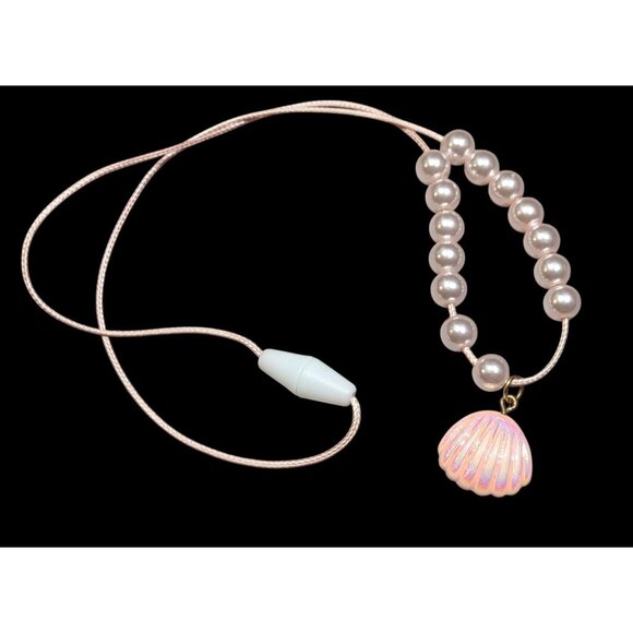 Pink Mermaidcore Iridescent Shell Pendant Beaded Necklace - Picture 1 of 6